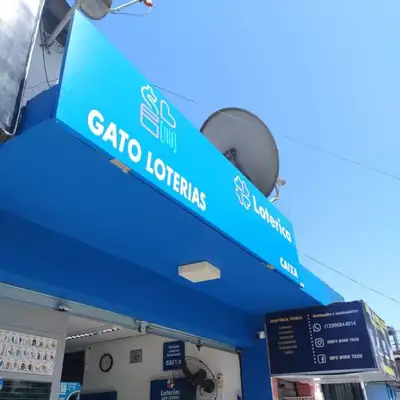 Fachada: trabalho 8 da Toldos Maranata