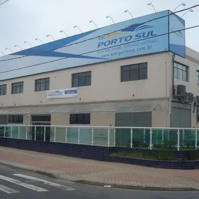 Fachada: trabalho 14 da Toldos Maranata