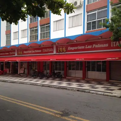 Fachada: trabalho 26 da Toldos Maranata