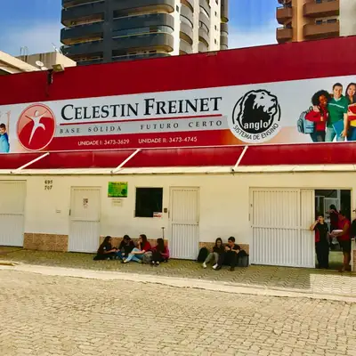 Fachada: trabalho 43 da Toldos Maranata