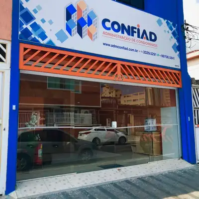 Fachada: trabalho 45 da Toldos Maranata