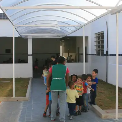 Policarbonato: trabalho 13 da Toldos Maranata
