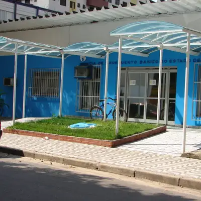 Policarbonato: trabalho 67 da Toldos Maranata