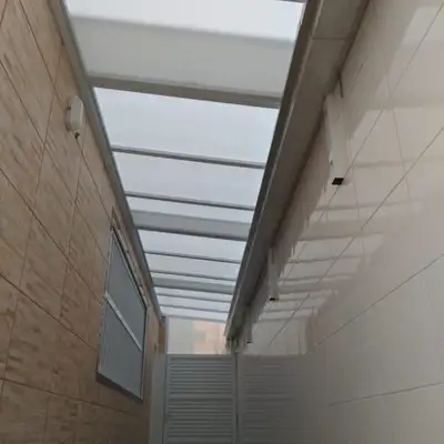 Policarbonato: trabalho 160 da Toldos Maranata