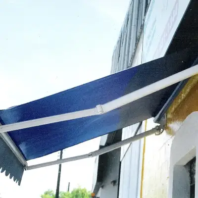 Toldo retrátil: trabalho 53 da Toldos Maranata