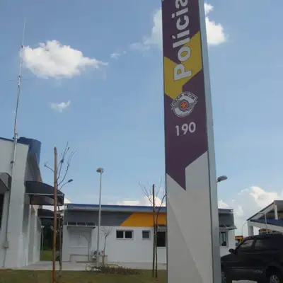 Totem: trabalho 45 da Toldos Maranata